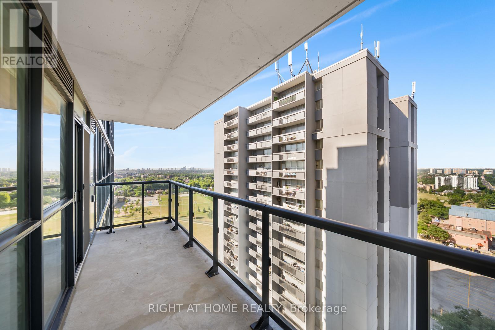 #1511 1461 LAWRENCE AVENUE W - 15