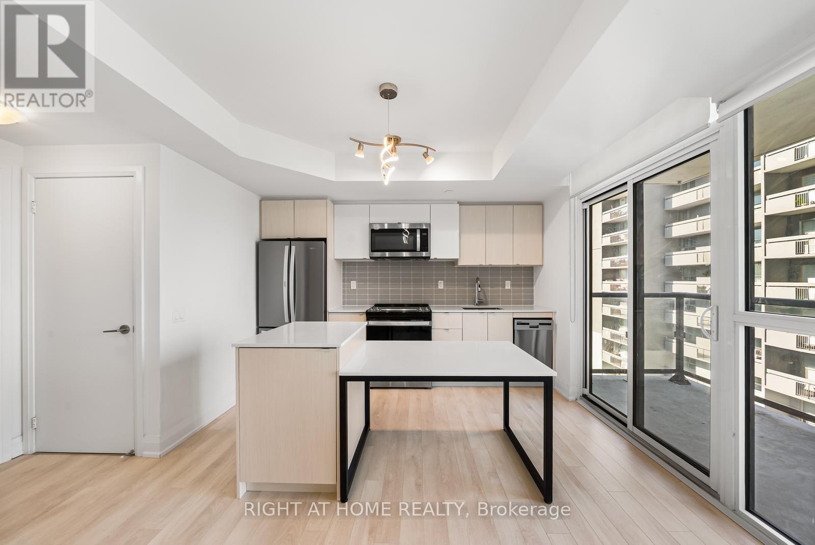 #1511 1461 LAWRENCE AVENUE W - 4