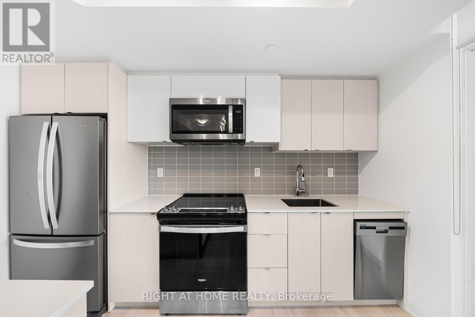 #1511 1461 LAWRENCE AVENUE W - 5