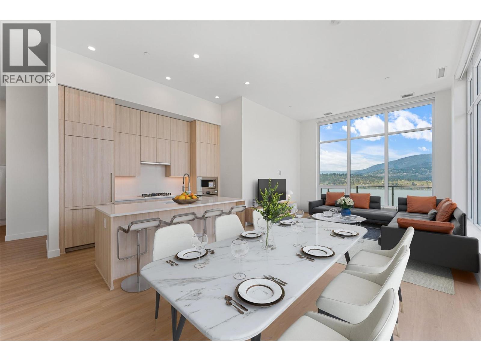 238 Leon Avenue Unit# 2406, Kelowna - Image 1
