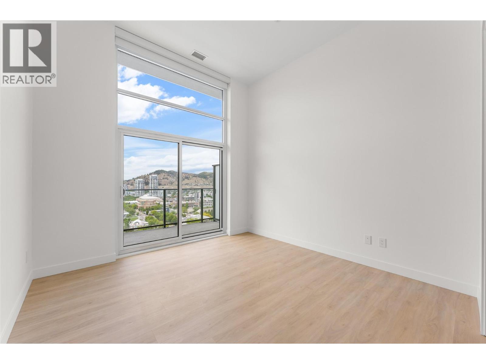 238 Leon Avenue Unit# 2406, Kelowna - Image 1