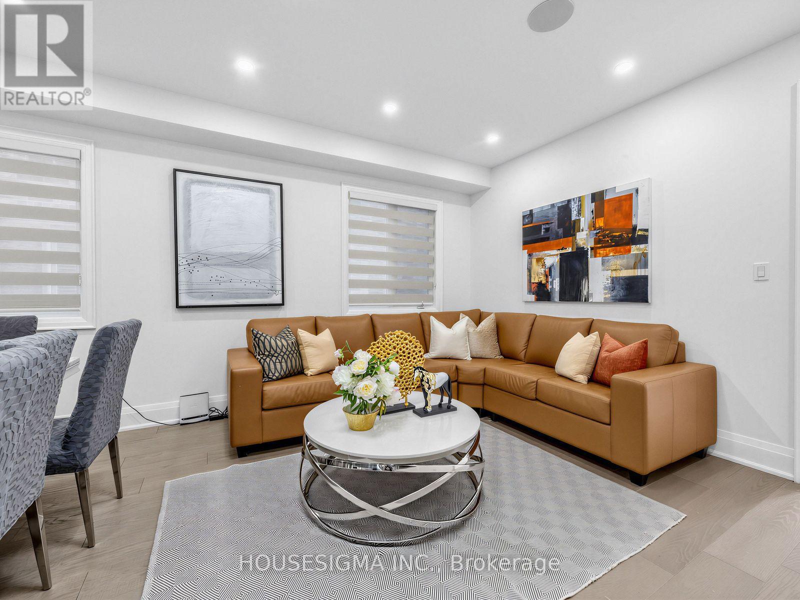 15 EDWORTHY GARDENS - 8