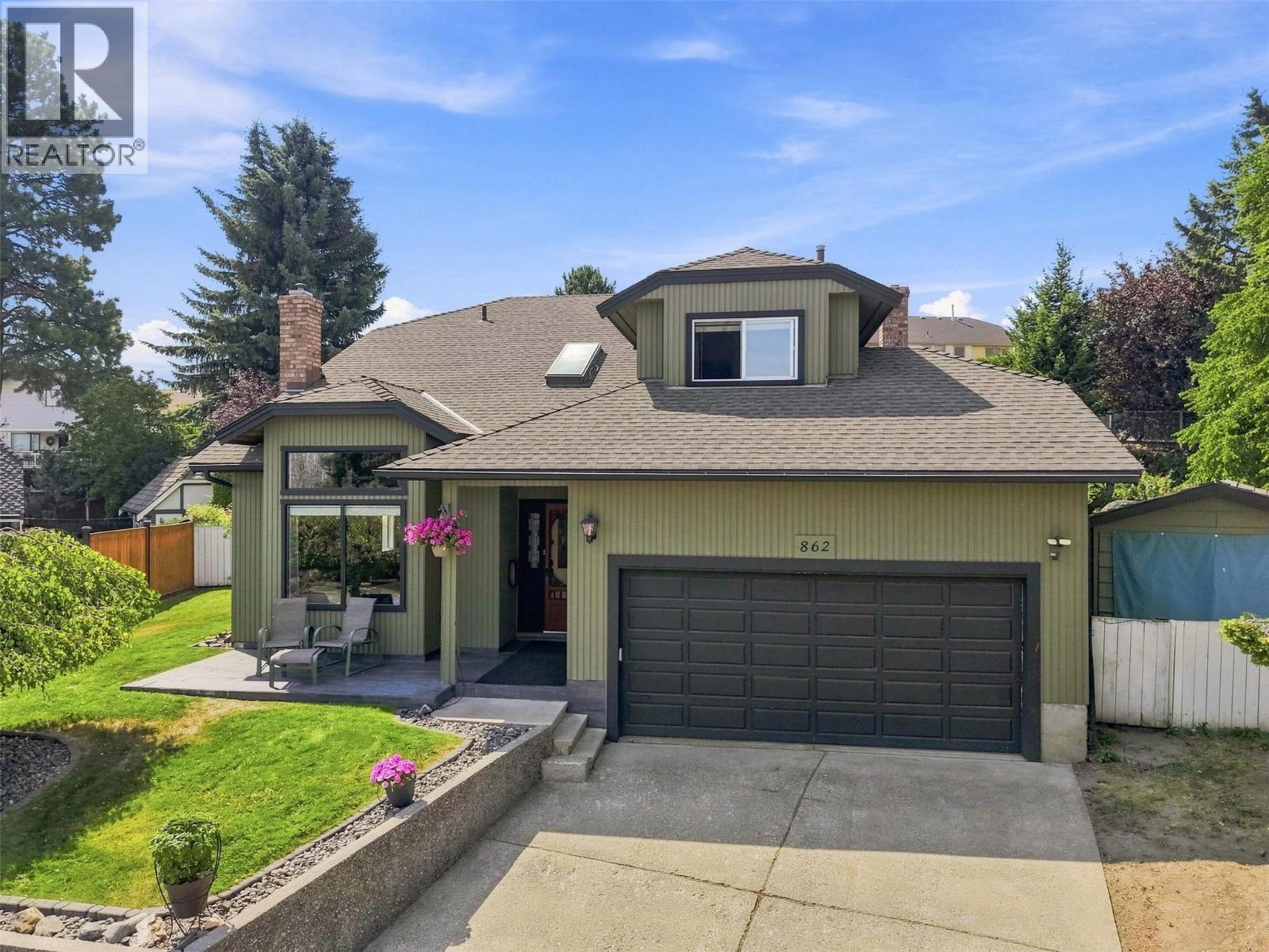 862 GREYBRIAR Court