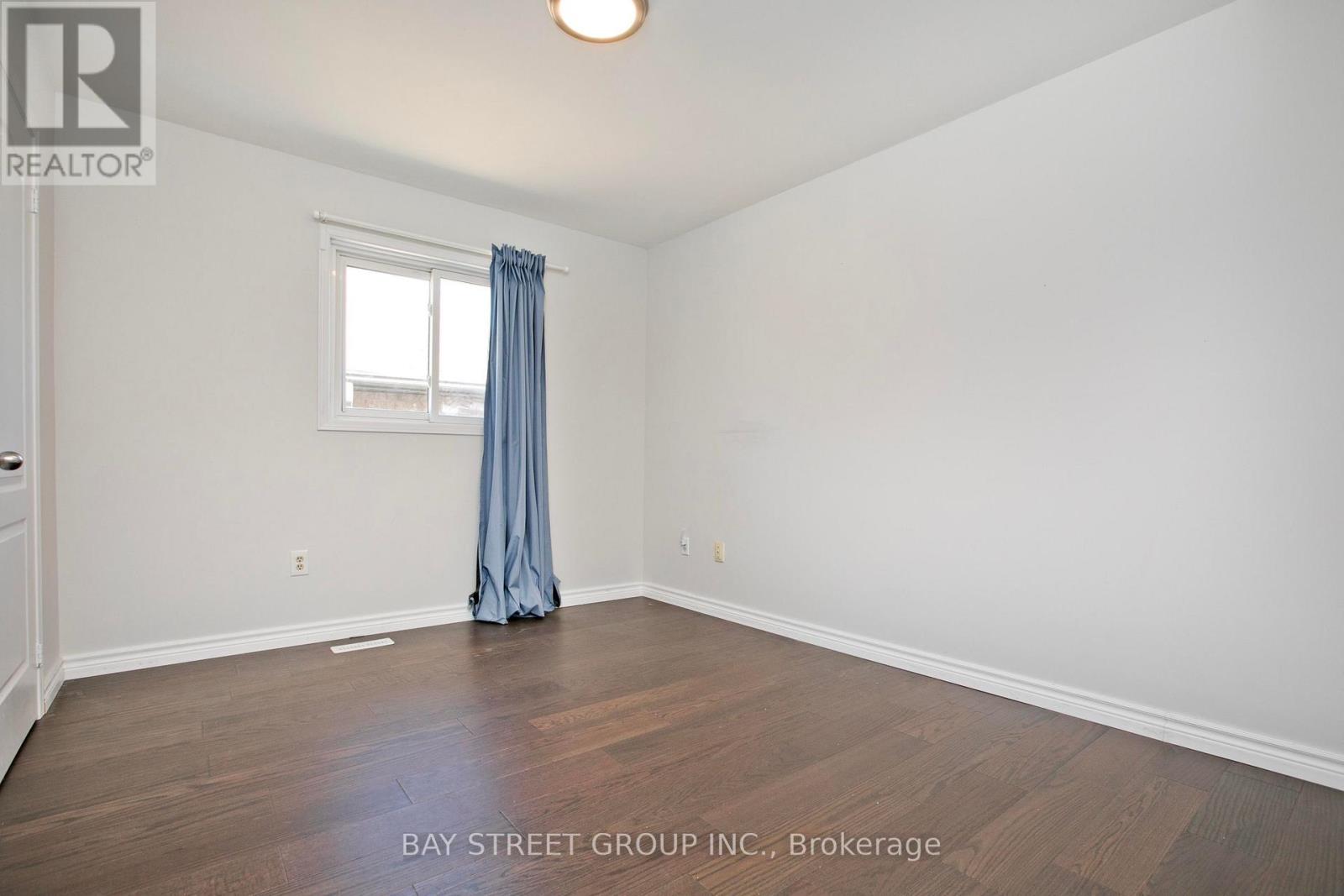22 TAOS COURT - Image 27