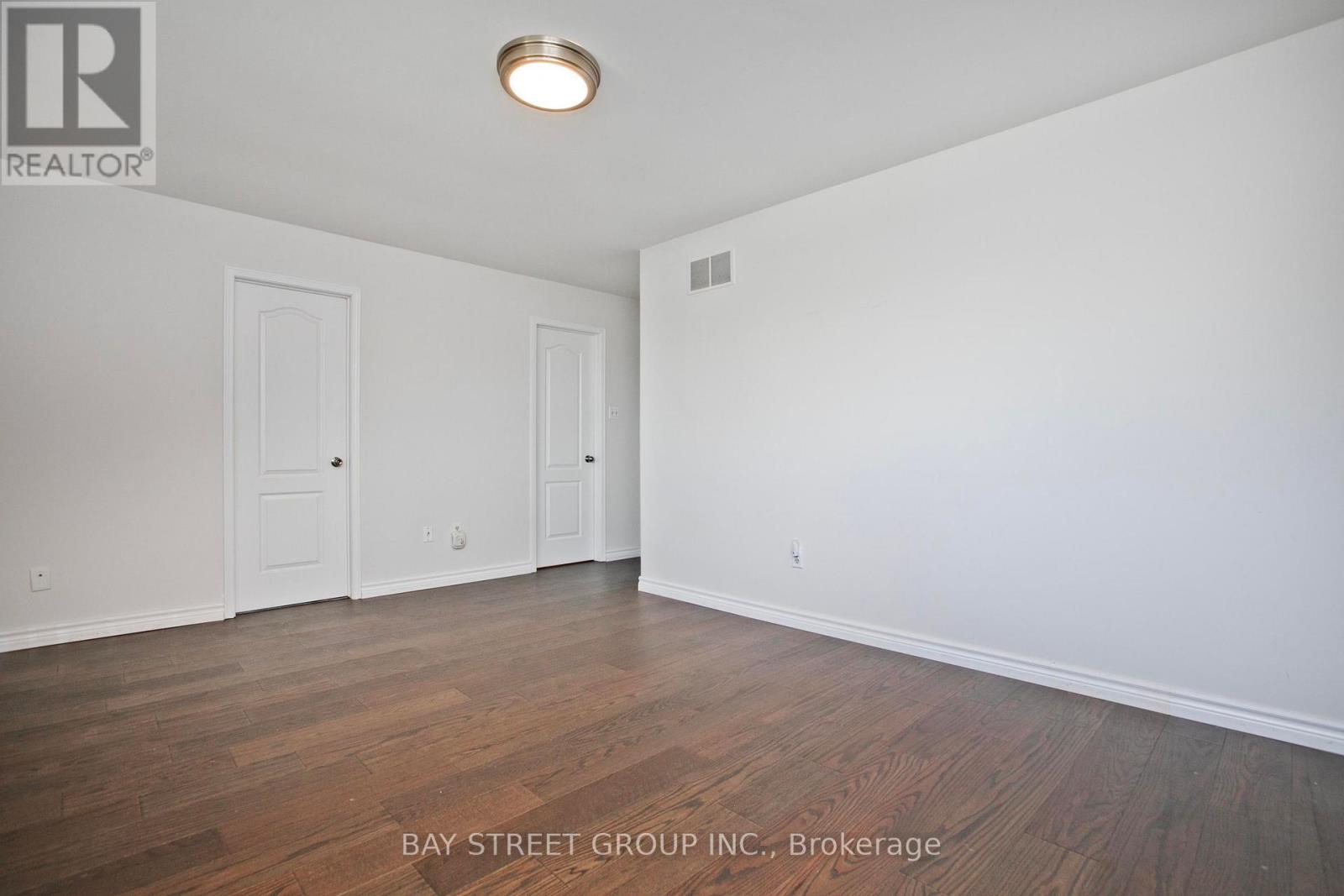 22 TAOS COURT - Image 30