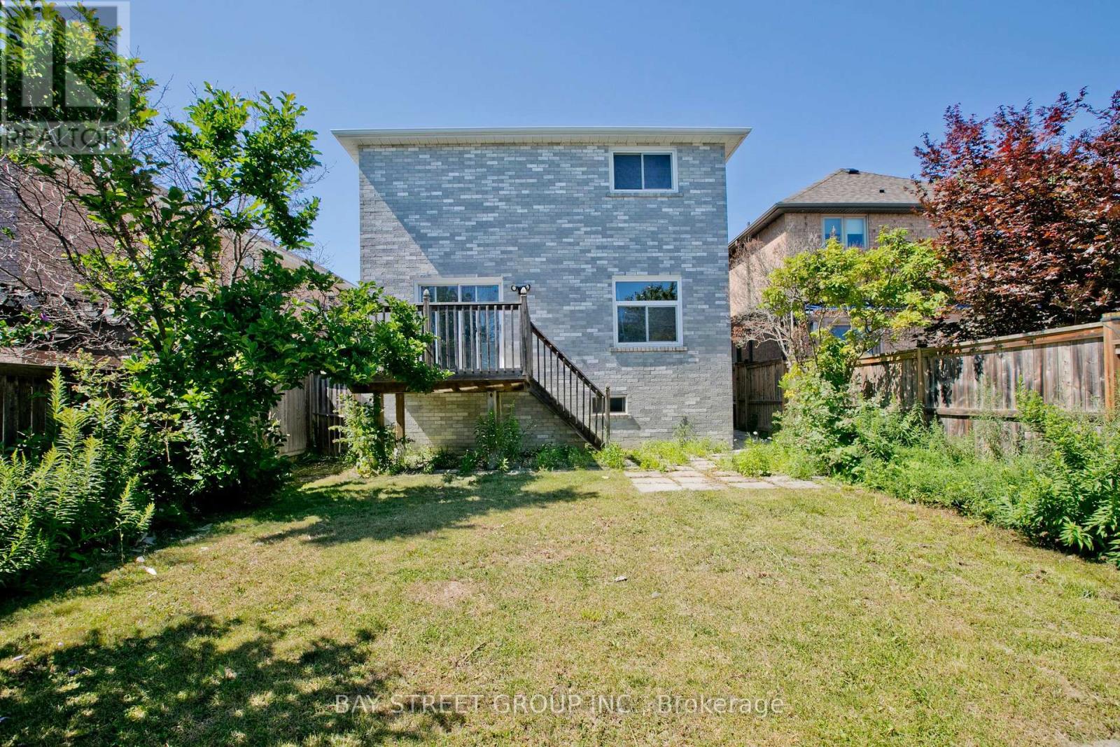 22 TAOS COURT - 35