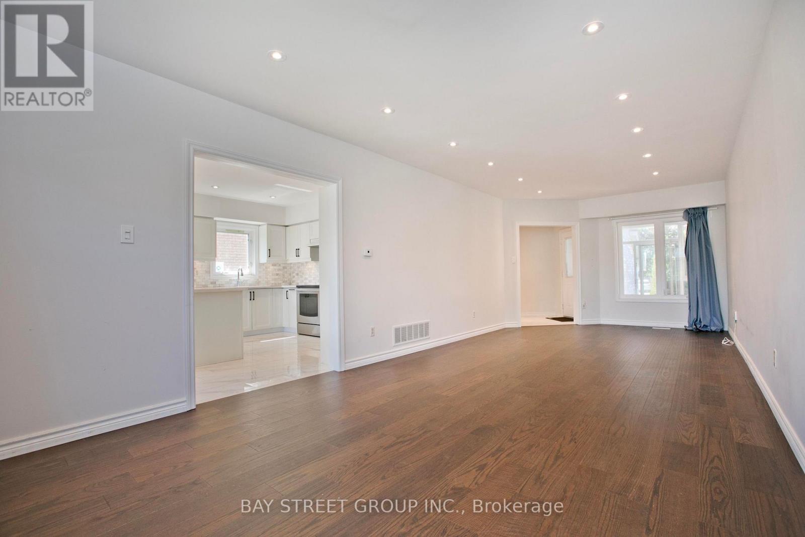 22 TAOS COURT - Image 4