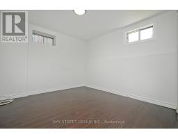 22 Taos Court, Richmond Hill, ON L4C0G5 Photo 15