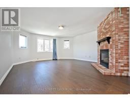 22 Taos Court, Richmond Hill, ON L4C0G5 Photo 24