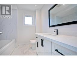 22 Taos Court, Richmond Hill, ON L4C0G5 Photo 25