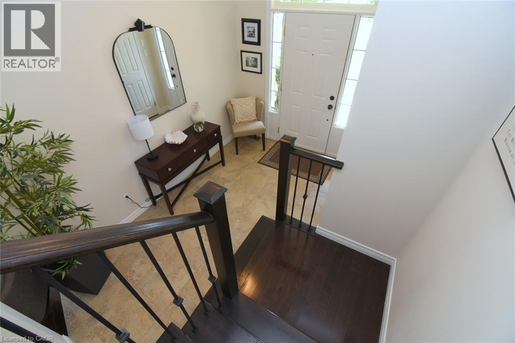 71 NAOMI Court - 7