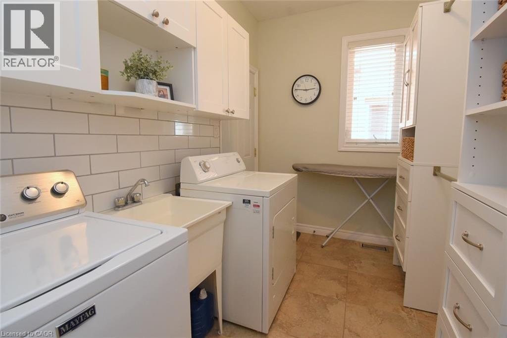 71 NAOMI Court - 42