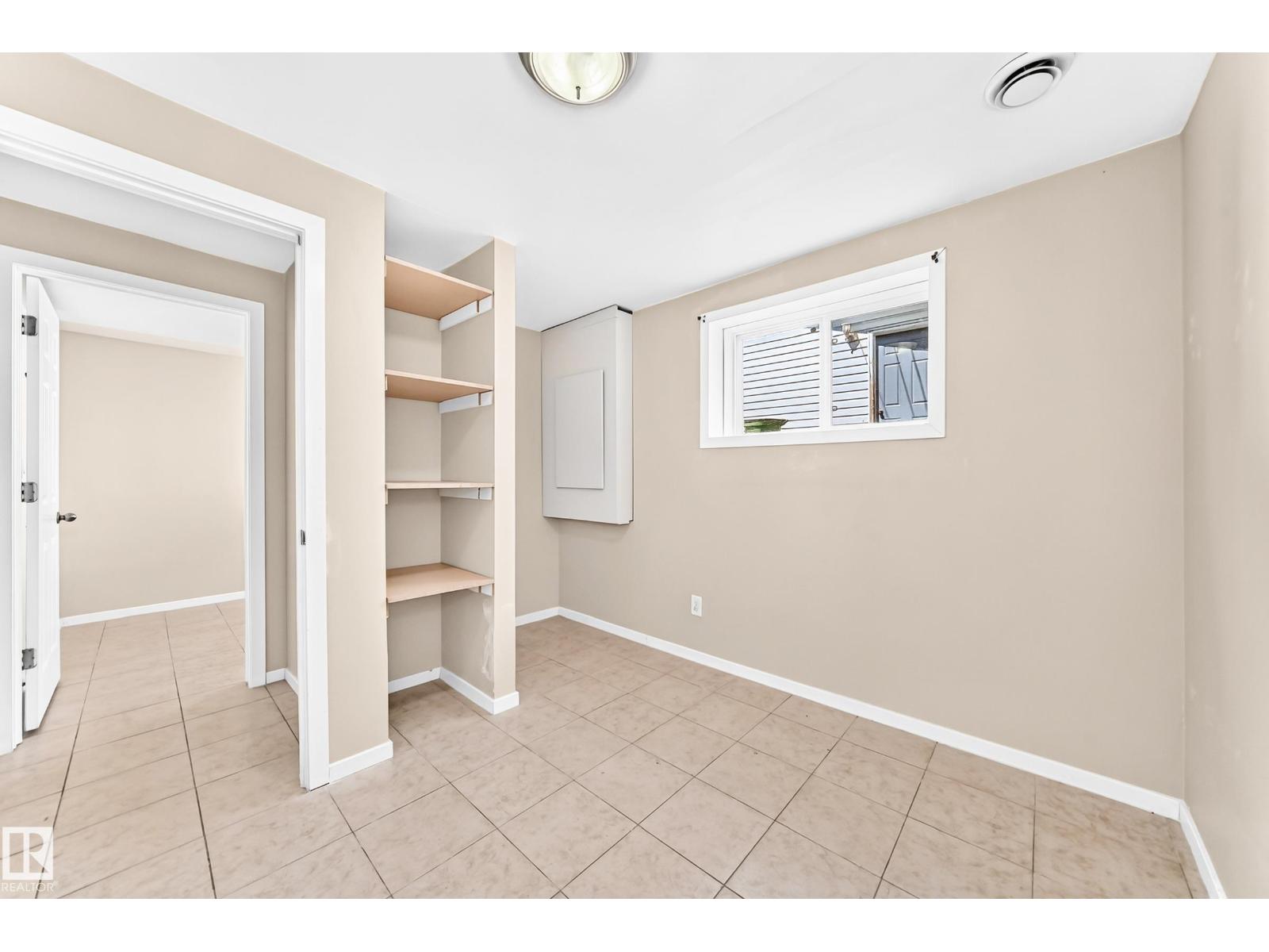 9518 106 AV NW - Image 45