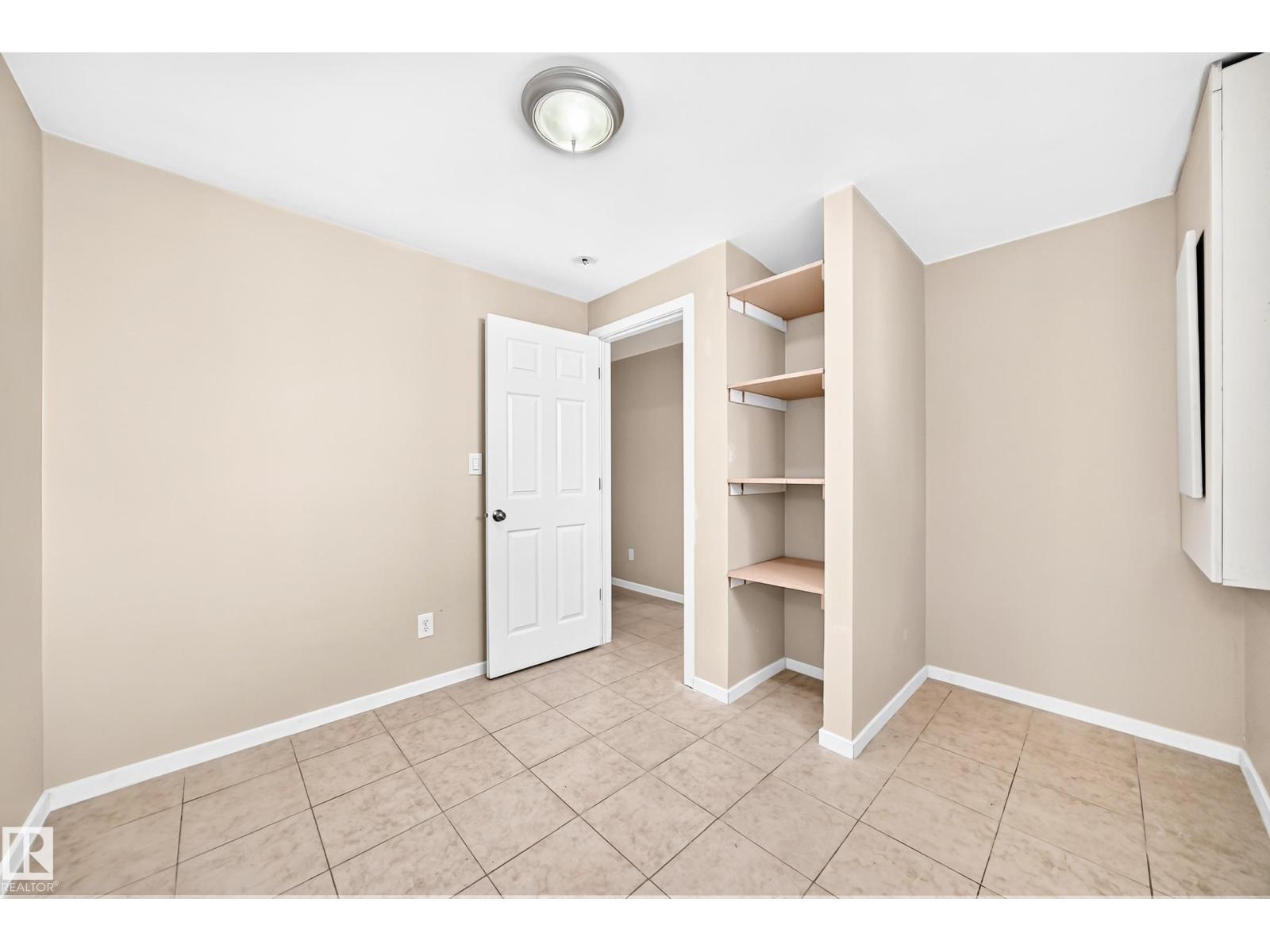 9518 106 AV NW - 46