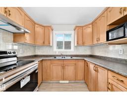 Computer Room - 9518 106 Av Nw, Edmonton, AB T5H0N2 Photo 12