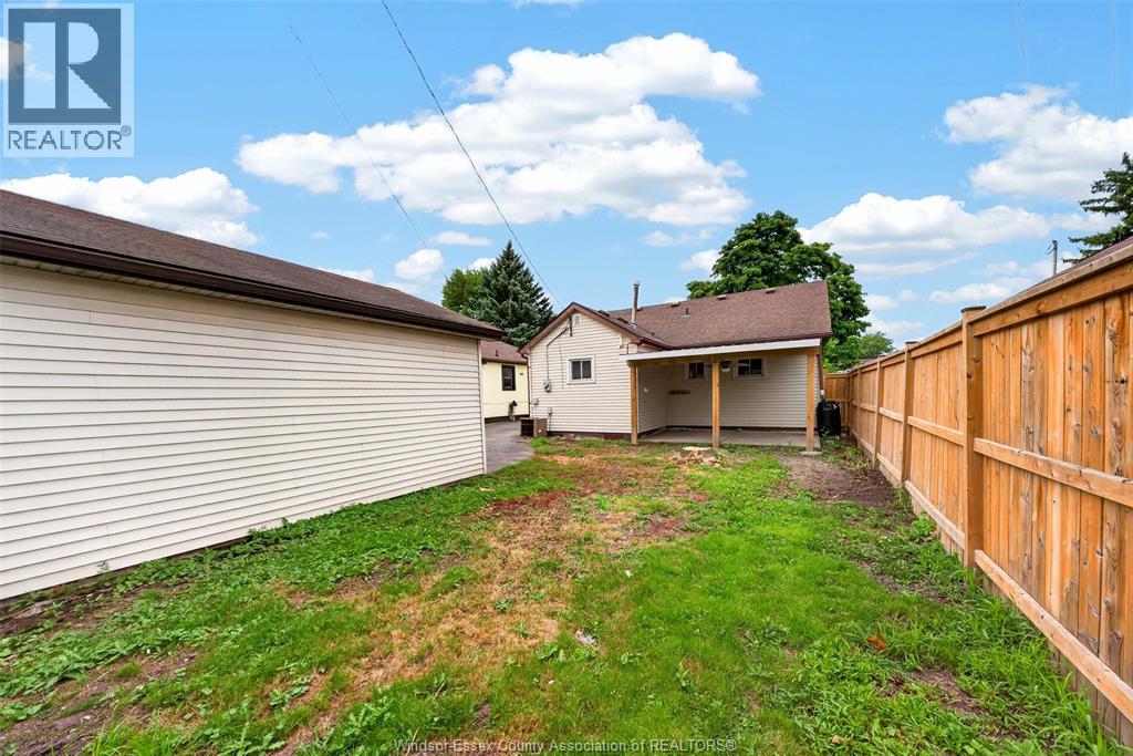 2670 CHANDLER ROAD - 17
