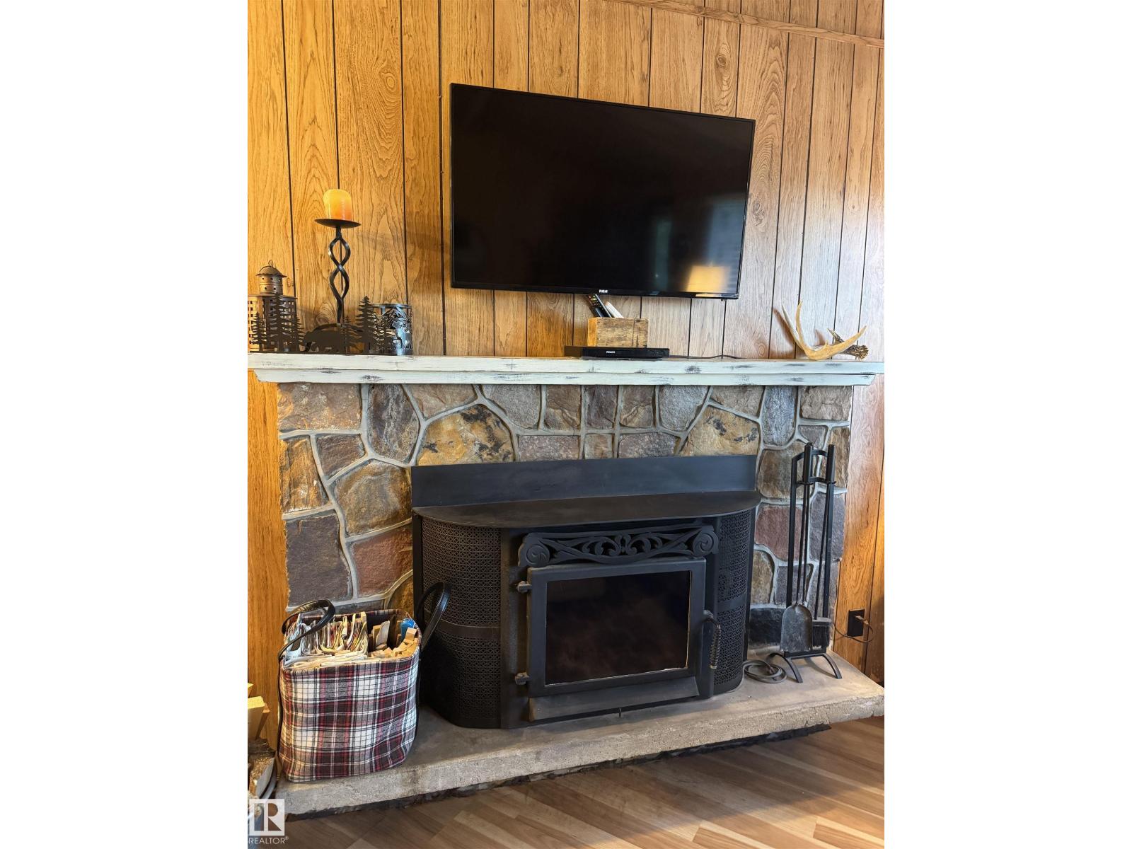 137 CRYSTAL SPRINGS DR - 7