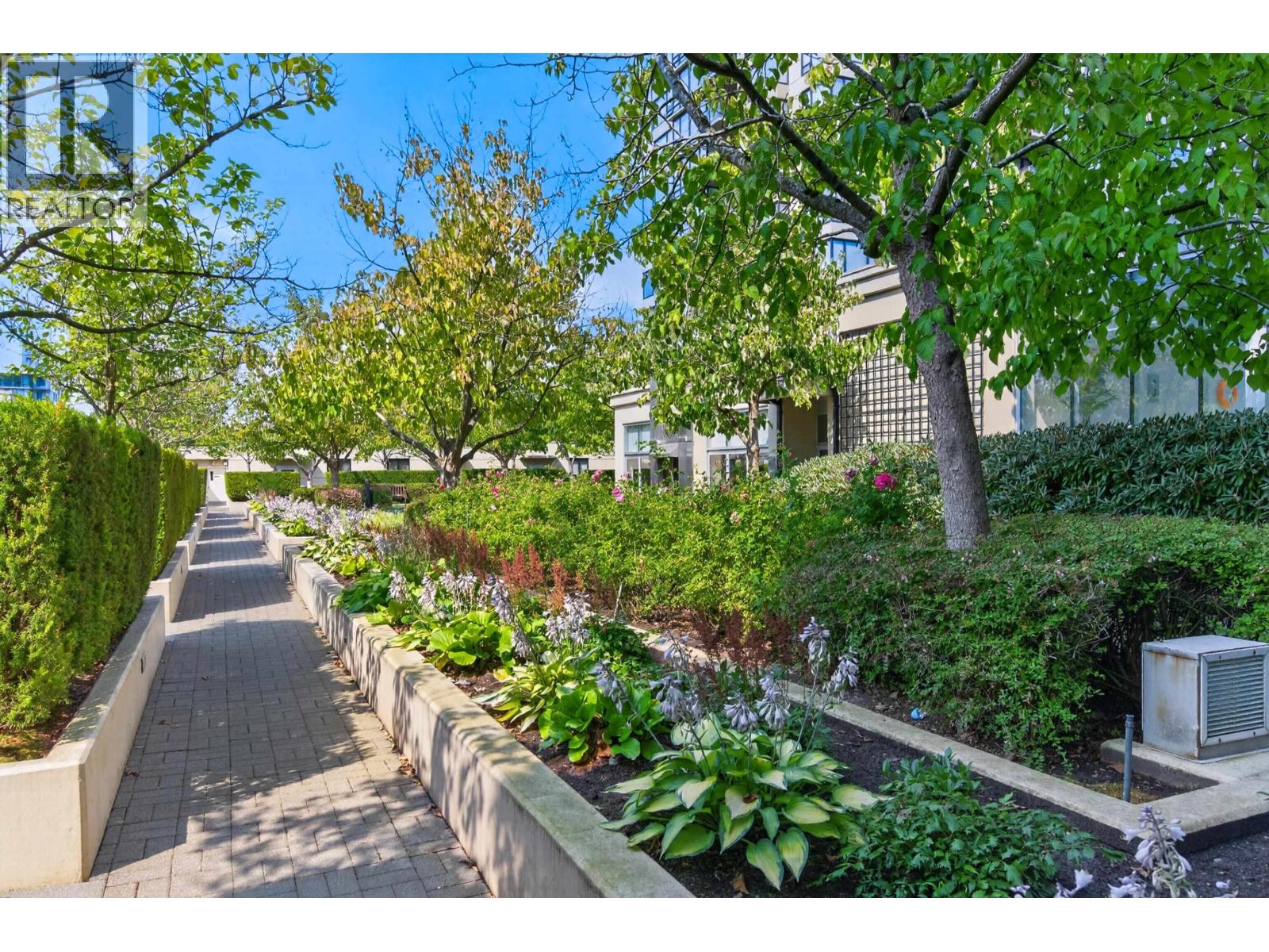 #1108-9133 HEMLOCK Drive, Richmond