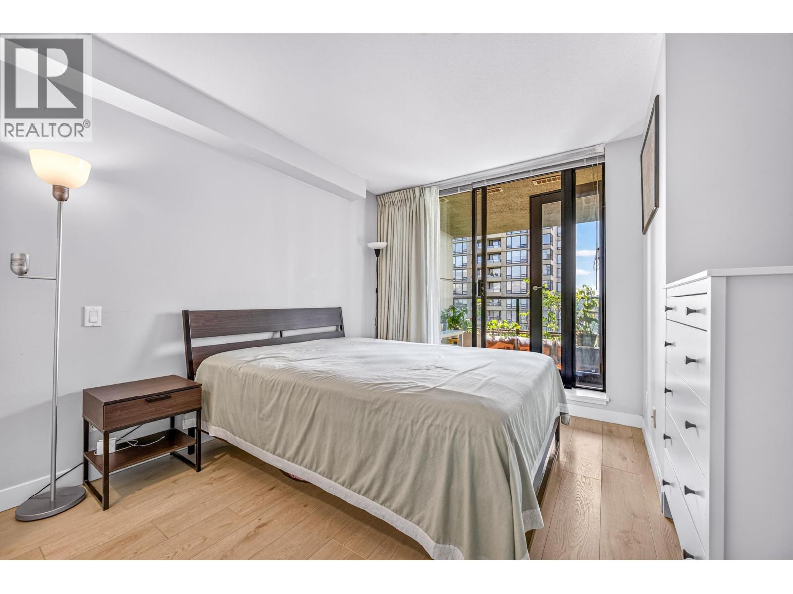 #1108-9133 HEMLOCK Drive, Richmond
