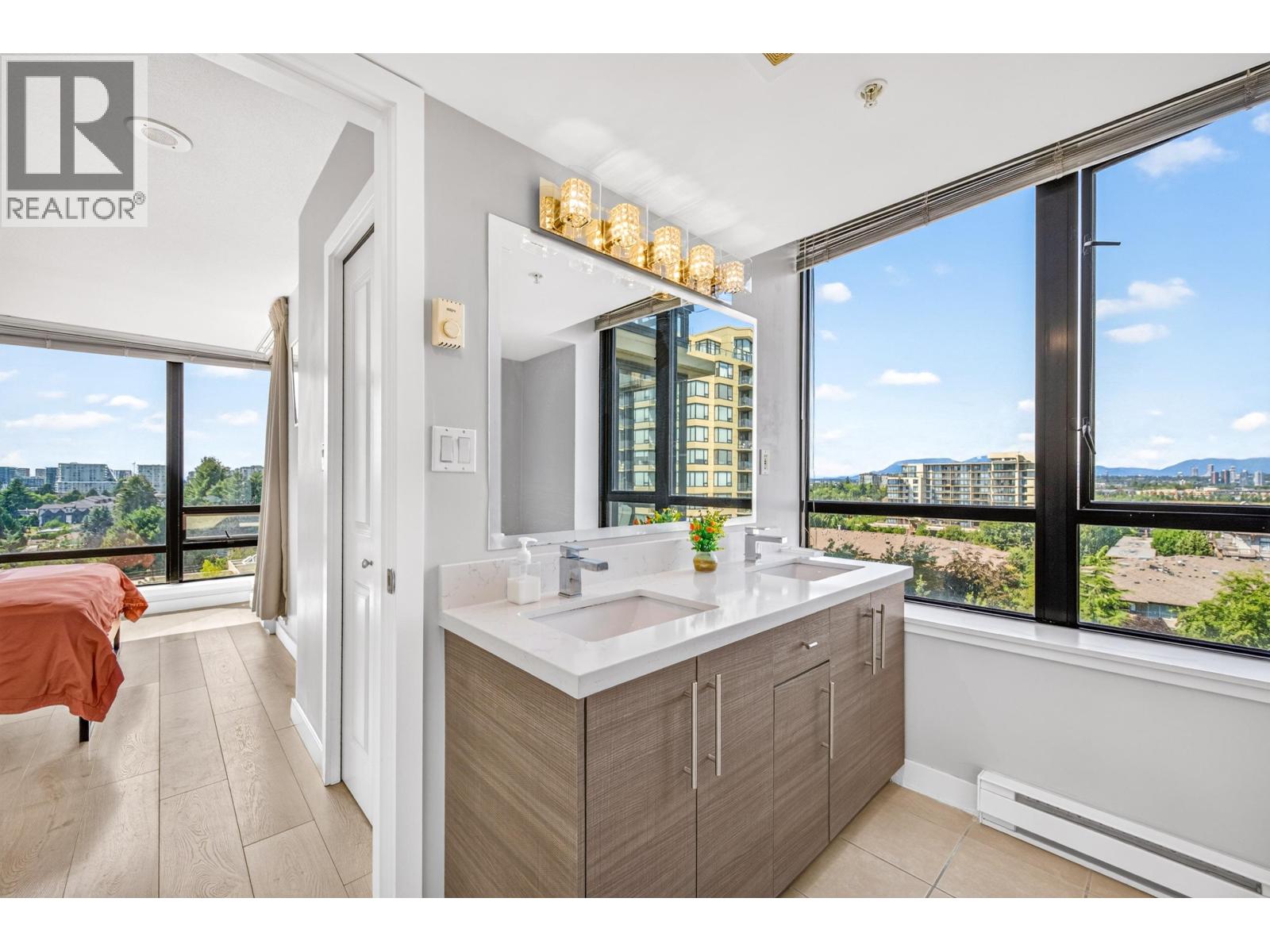 #1108-9133 HEMLOCK Drive, Richmond