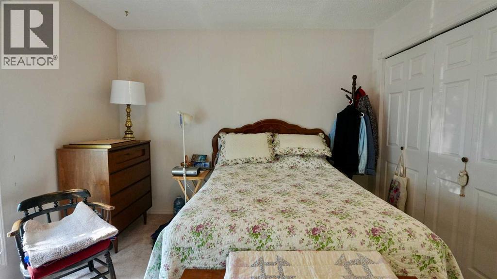 10801 89 Street - Image 38