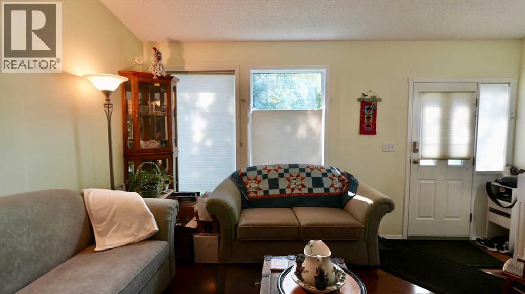 10801 89 Street - Image 24
