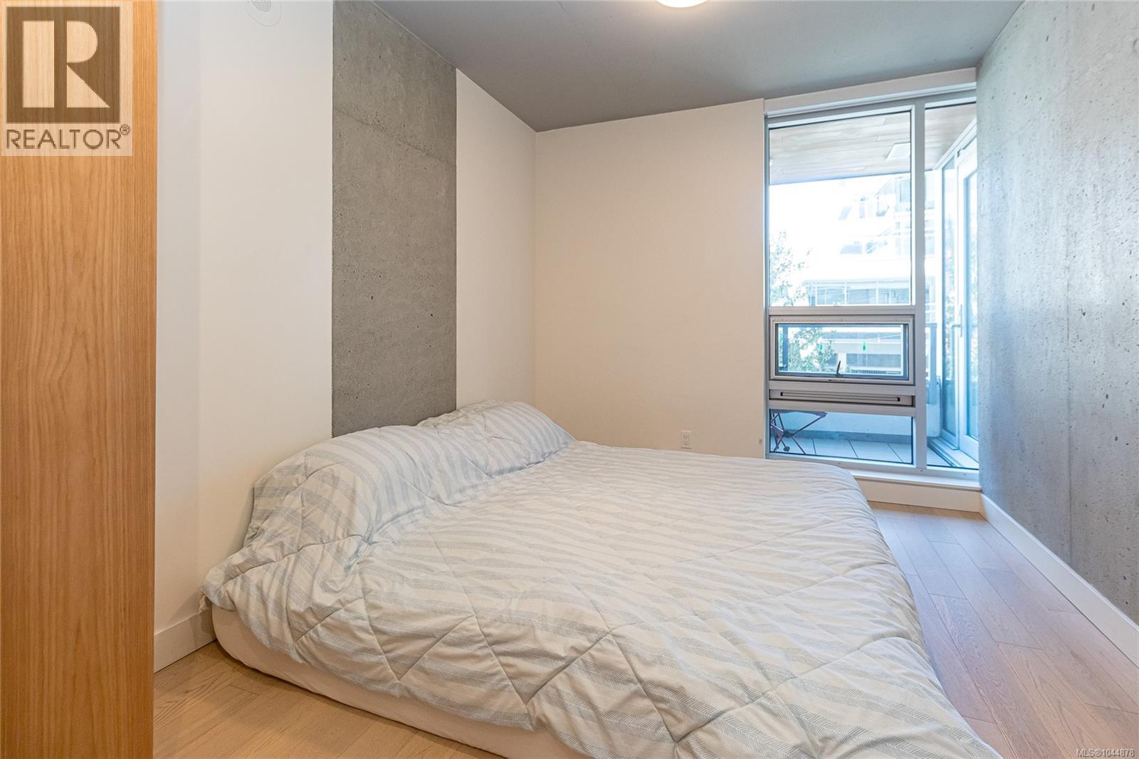 #205 989 Johnson St - 16