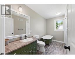 Family room - 349 South Delhi Street, Huron Kinloss, ON N0G2H0 Photo 12