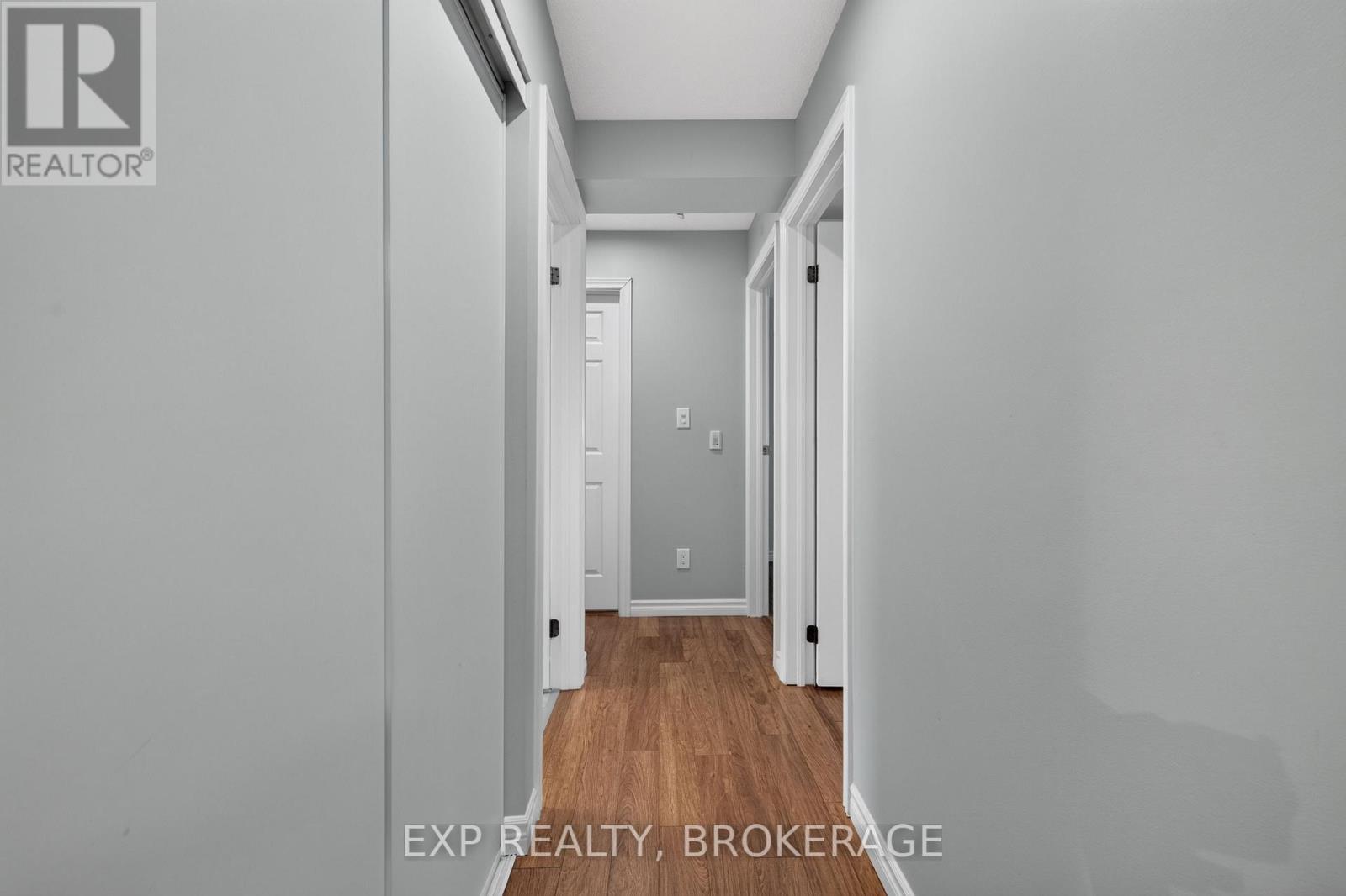 #101 316 KINGSDALE AVENUE - Image 19