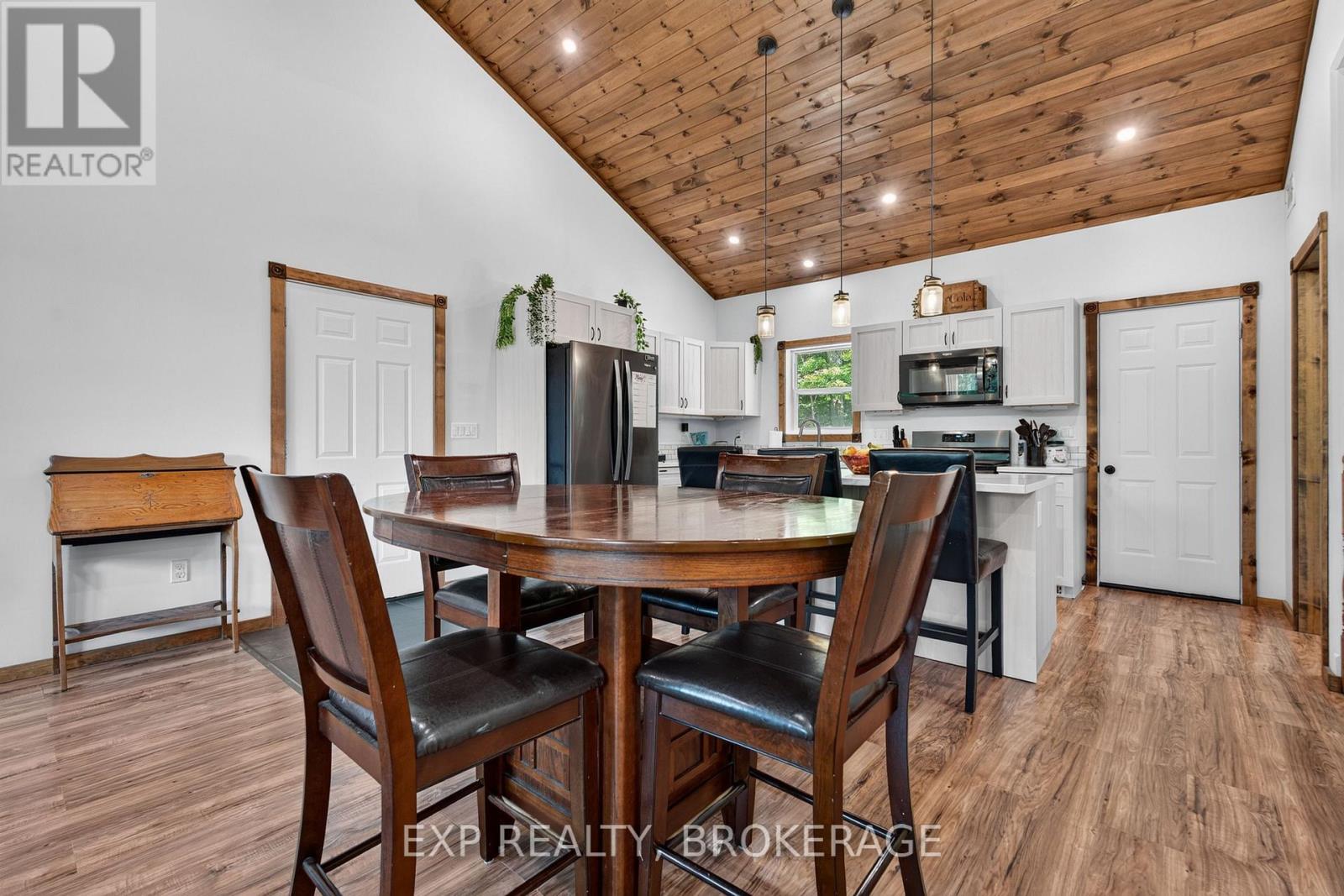 1020 HILL ROAD - 14