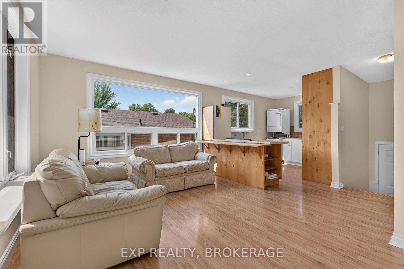 17 SHAW STREET - Image 7