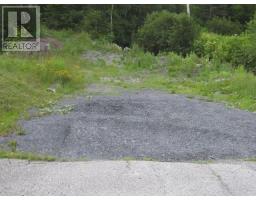 24 Woodmans Road thumbnail 13