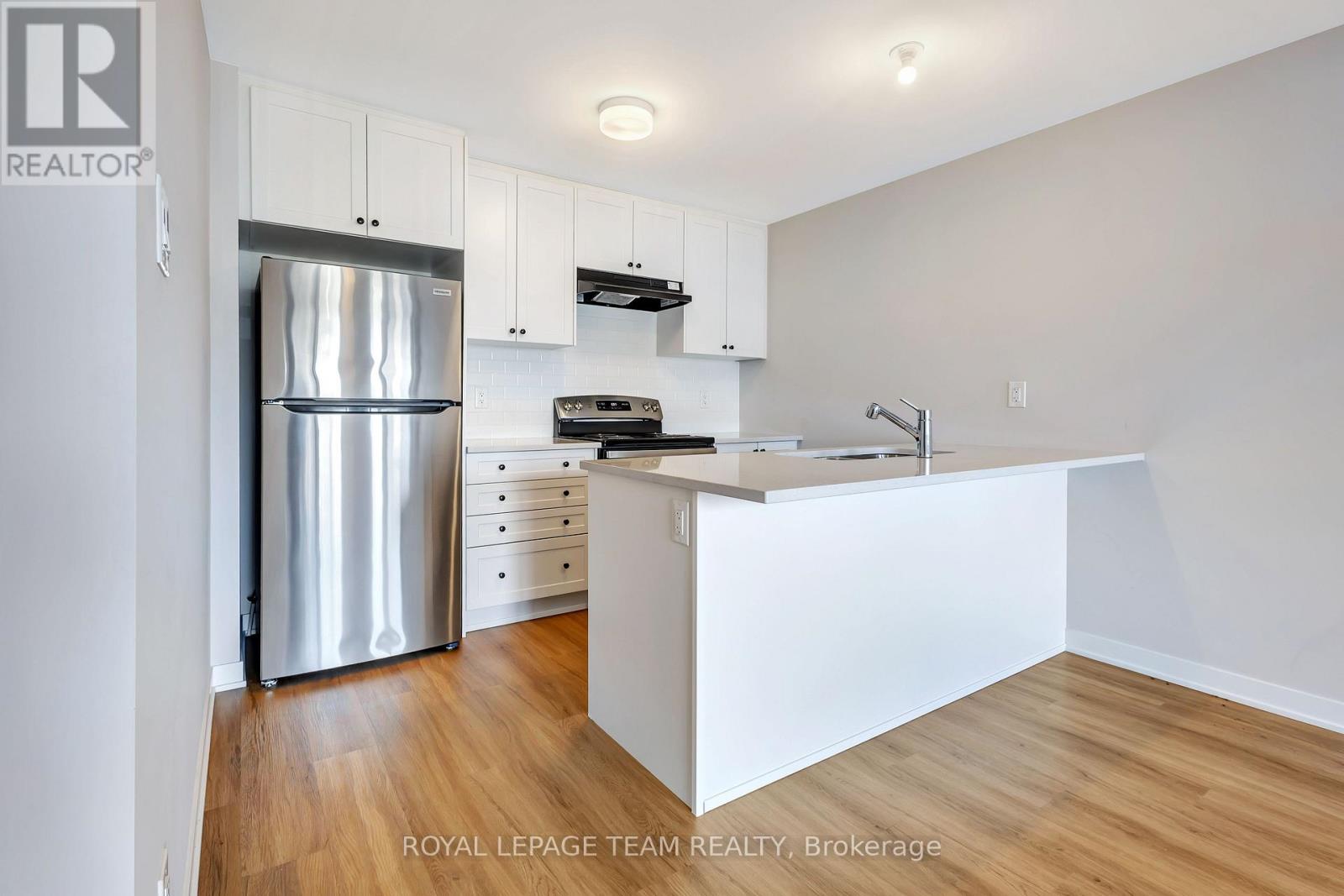 2 Bed, 3 Bath House for Rent in Ottawa – 204 LILLIAN FREIMAN PRIVATE, Ottawa – MLS# X13632448 - Image 6