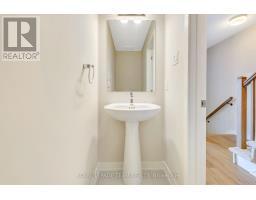Bathroom - 204 Lillian Freiman Private, Ottawa, ON K2J7K6 Photo 8