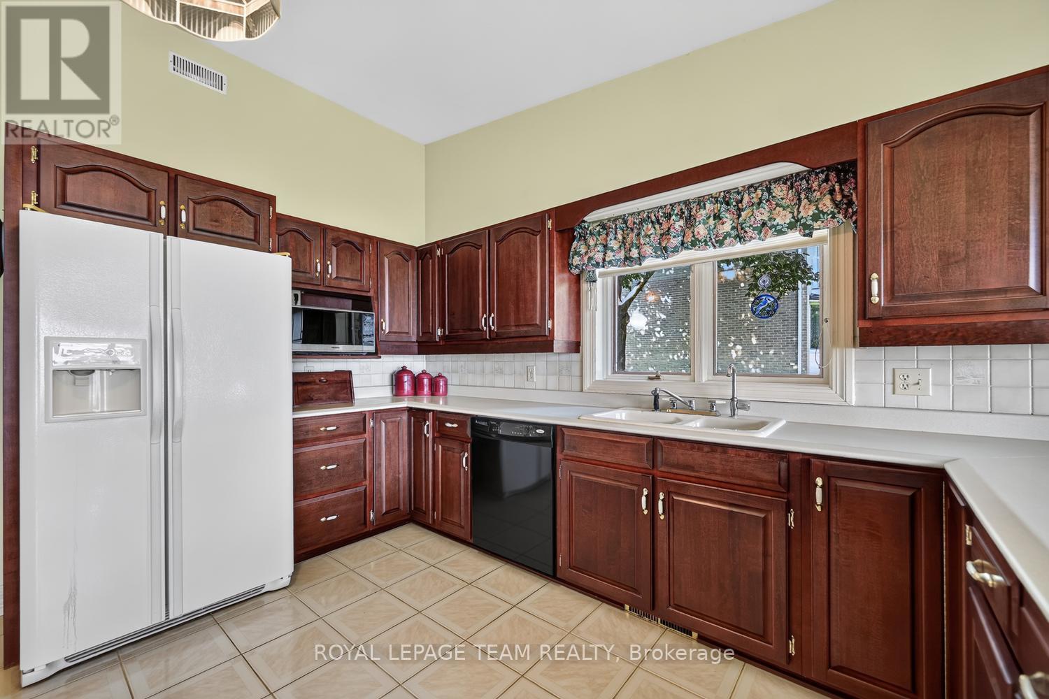 1363 COUNTY 2 ROAD - Image 25