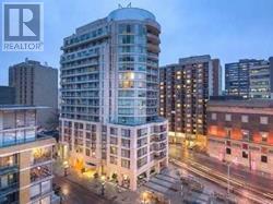 402 - 8 SCOLLARD STREET