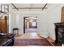Kitchen - 67 Oakwood Avenue, Toronto, ON M6H2V7 Photo 9