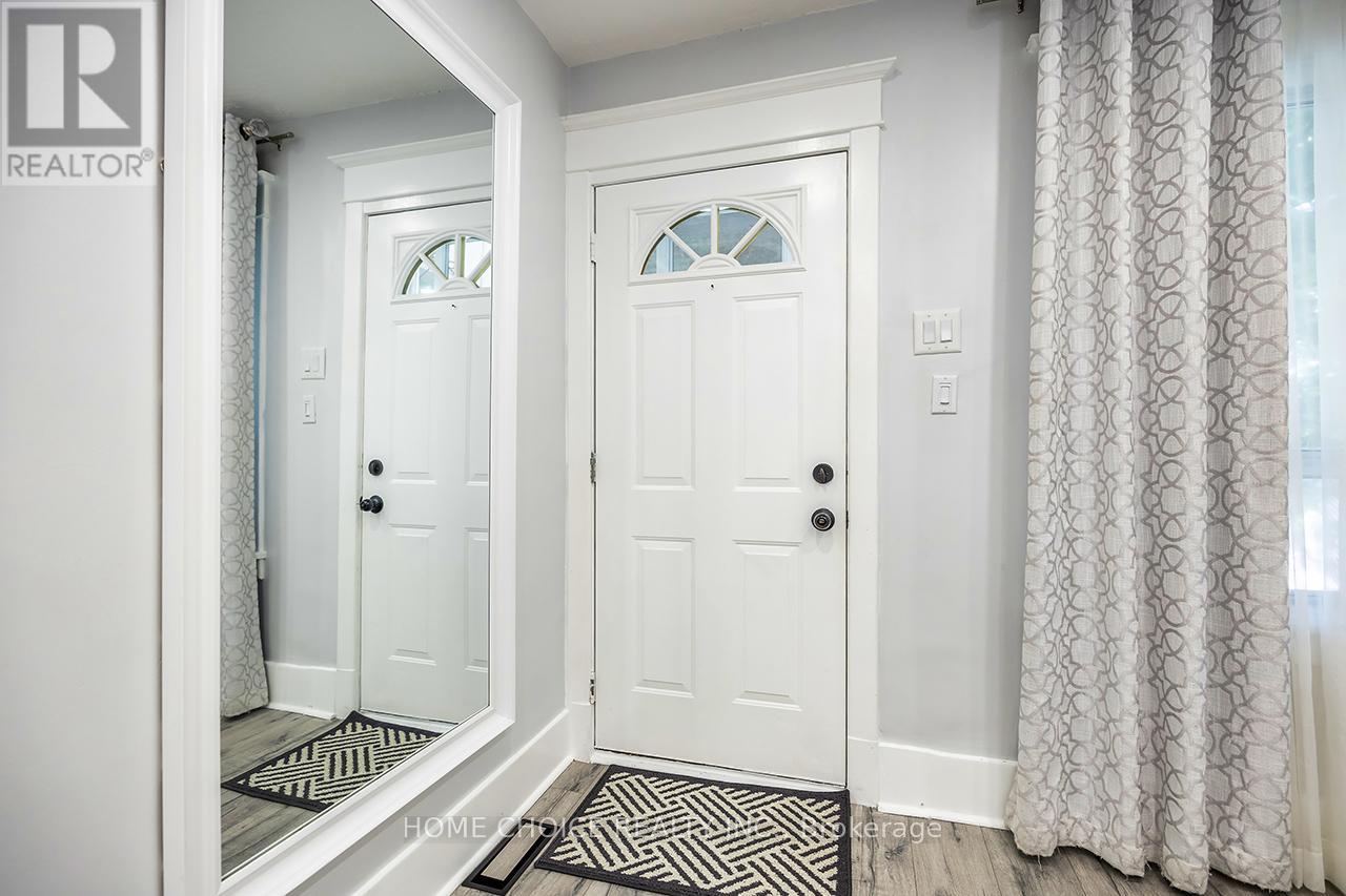 140 GLADSTONE AVENUE - 6