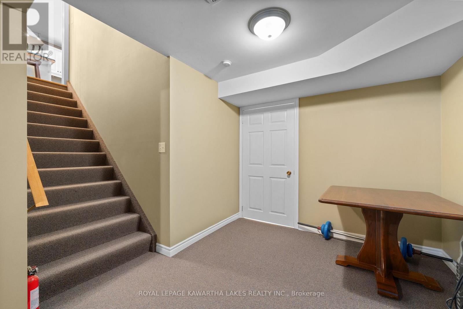 890 Woodville Road — photo 35