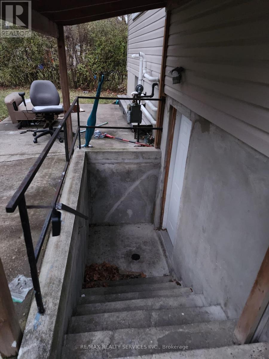 BASEMENT - 71 HELENE CRESCENT — photo 3
