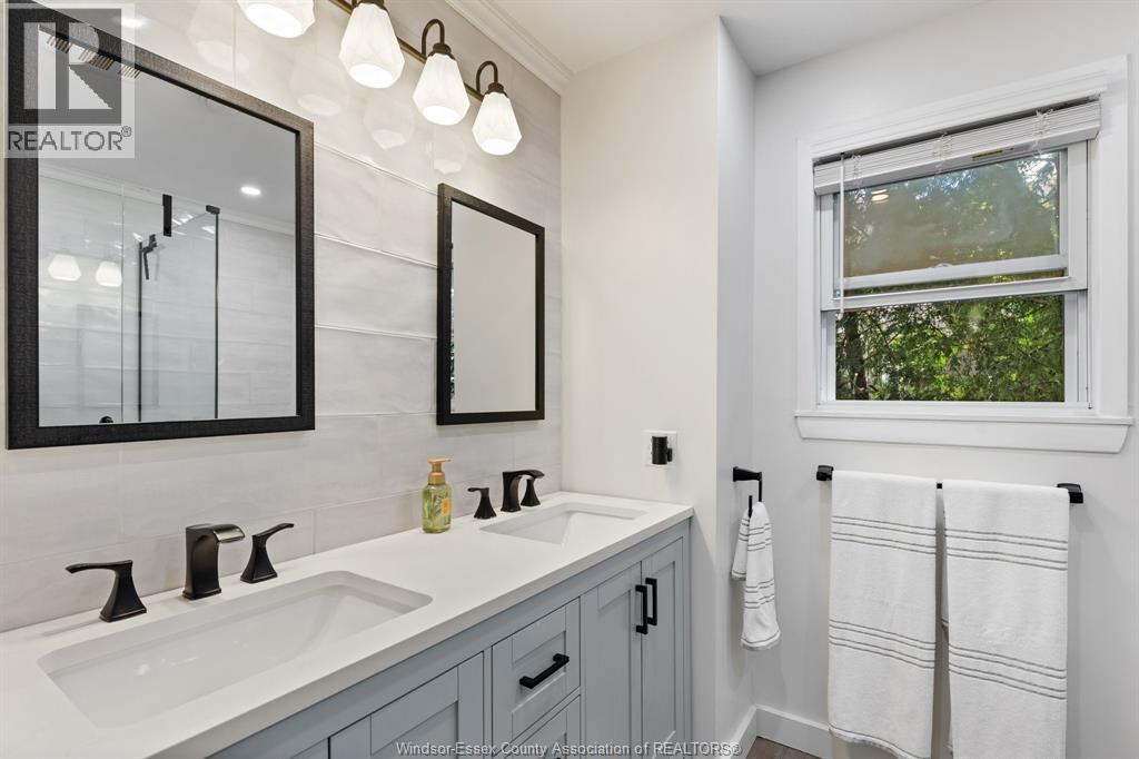 209 Maidstone AVENUE East - Image 12