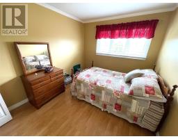 15 Adams Avenue thumbnail 12