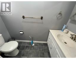 15 Adams Avenue thumbnail 15