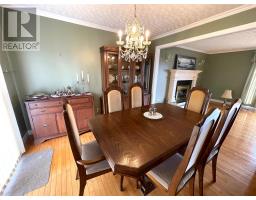 15 Adams Avenue thumbnail 9