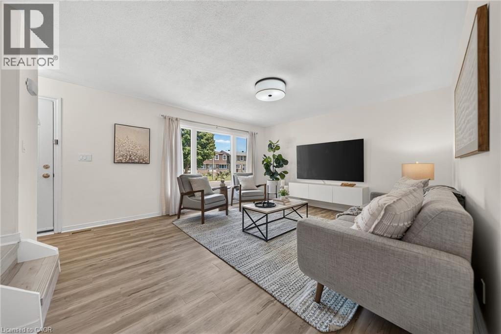 21 COACHWOOD Road - 4