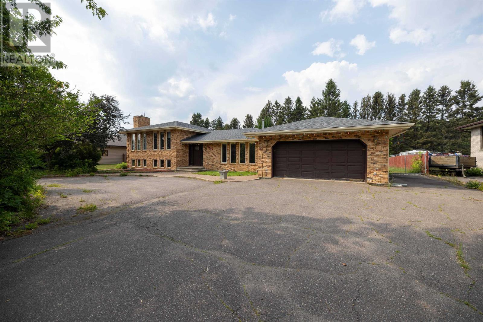 2089 Otway ST - Image 3