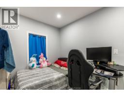 252 Wellington Street East, Chatham, ON N7M3P5 Photo 18