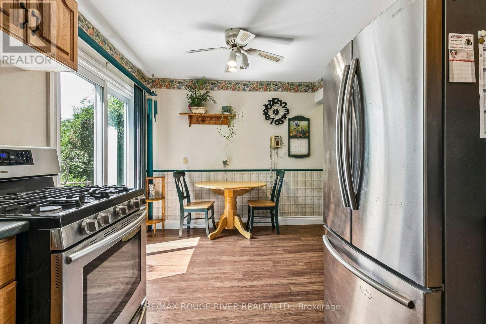 19 TINBURY PLACE - 13