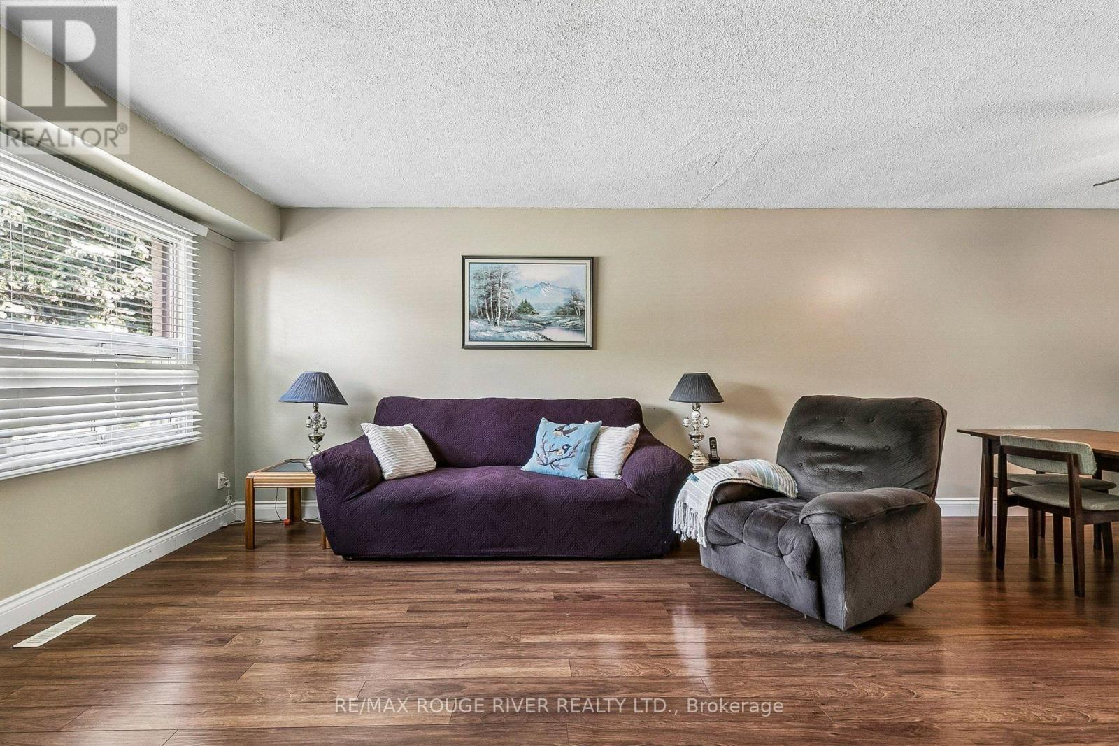19 TINBURY PLACE - 6