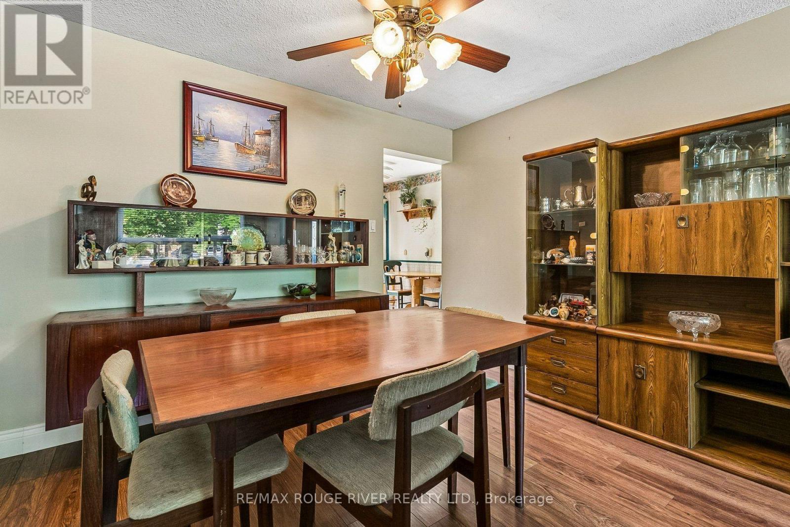 19 TINBURY PLACE - 8